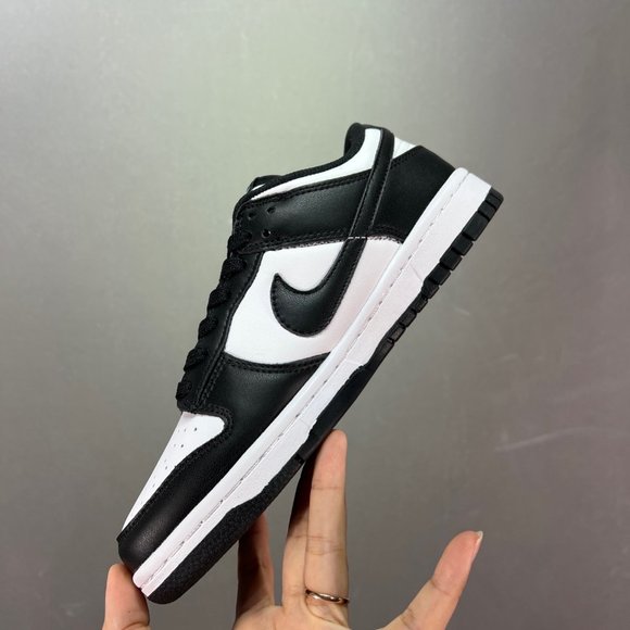 Nike Dunk Low Casual sneaker for women - Picture 2 of 8